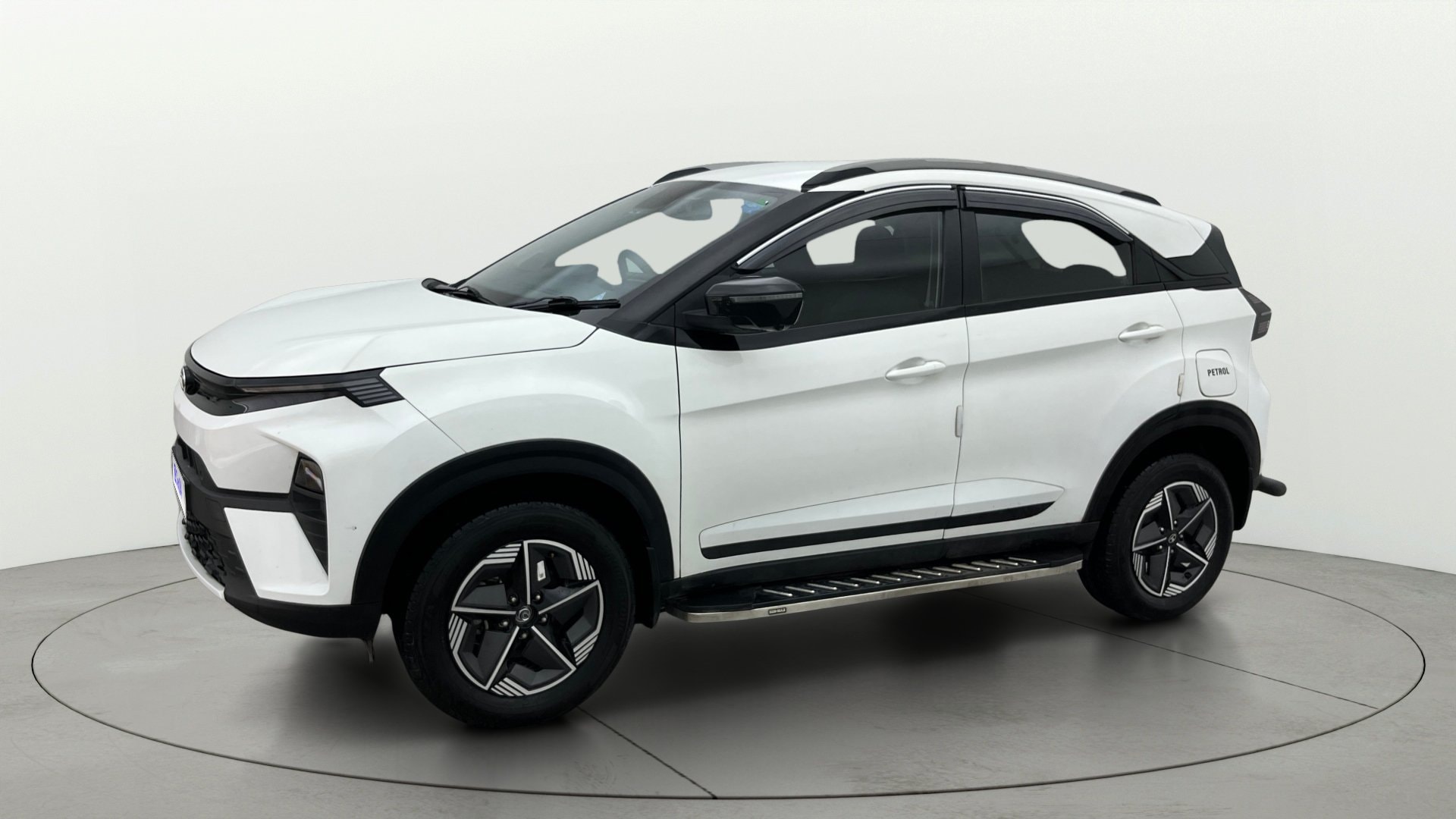 View 2023 Tata Nexon Revotron XE Image 37 Used 2023 Tata Nexon Revotron XE Image 37