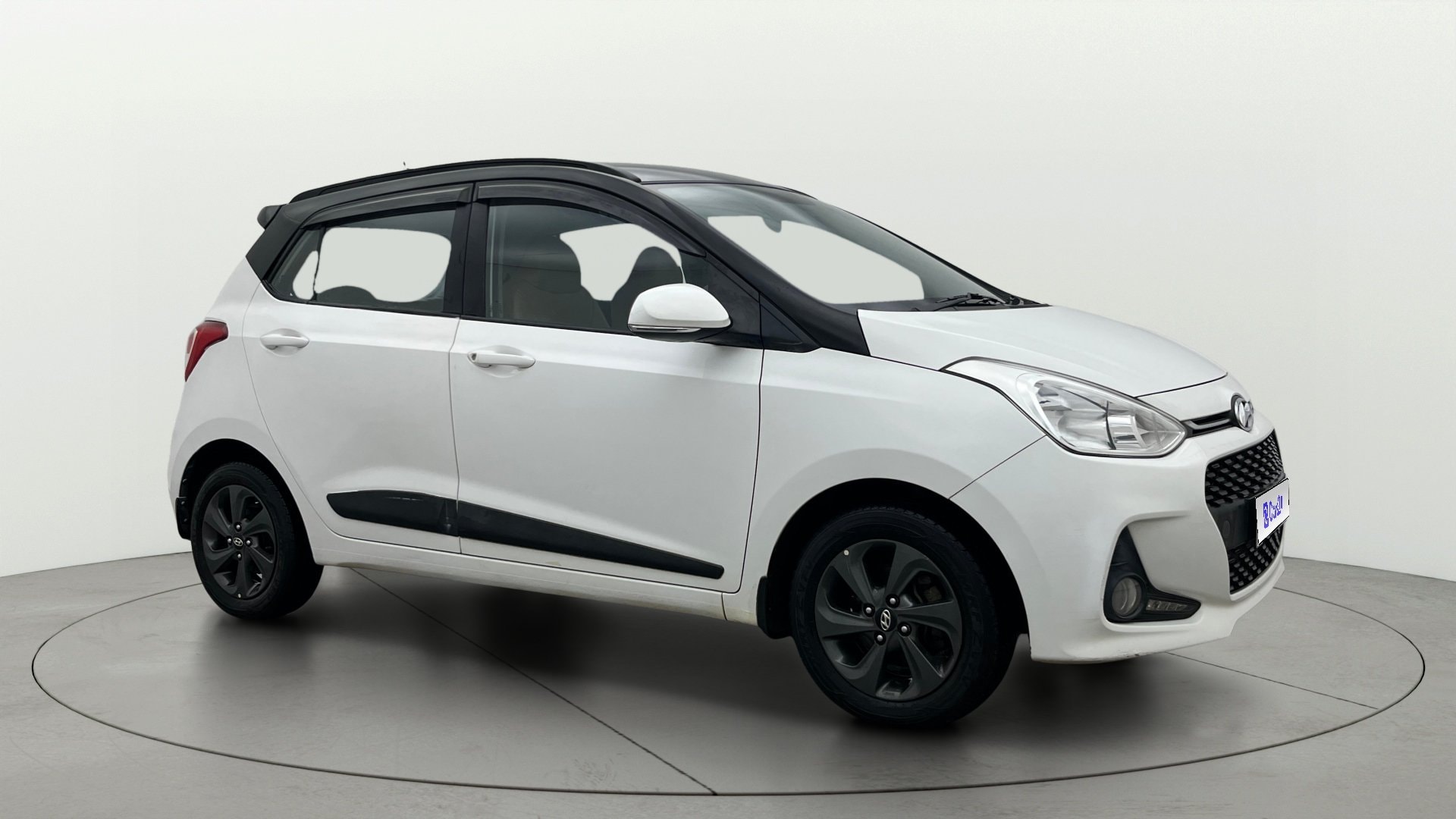 Used 2019 Hyundai Grand i10 Used 2019 Hyundai Grand i10