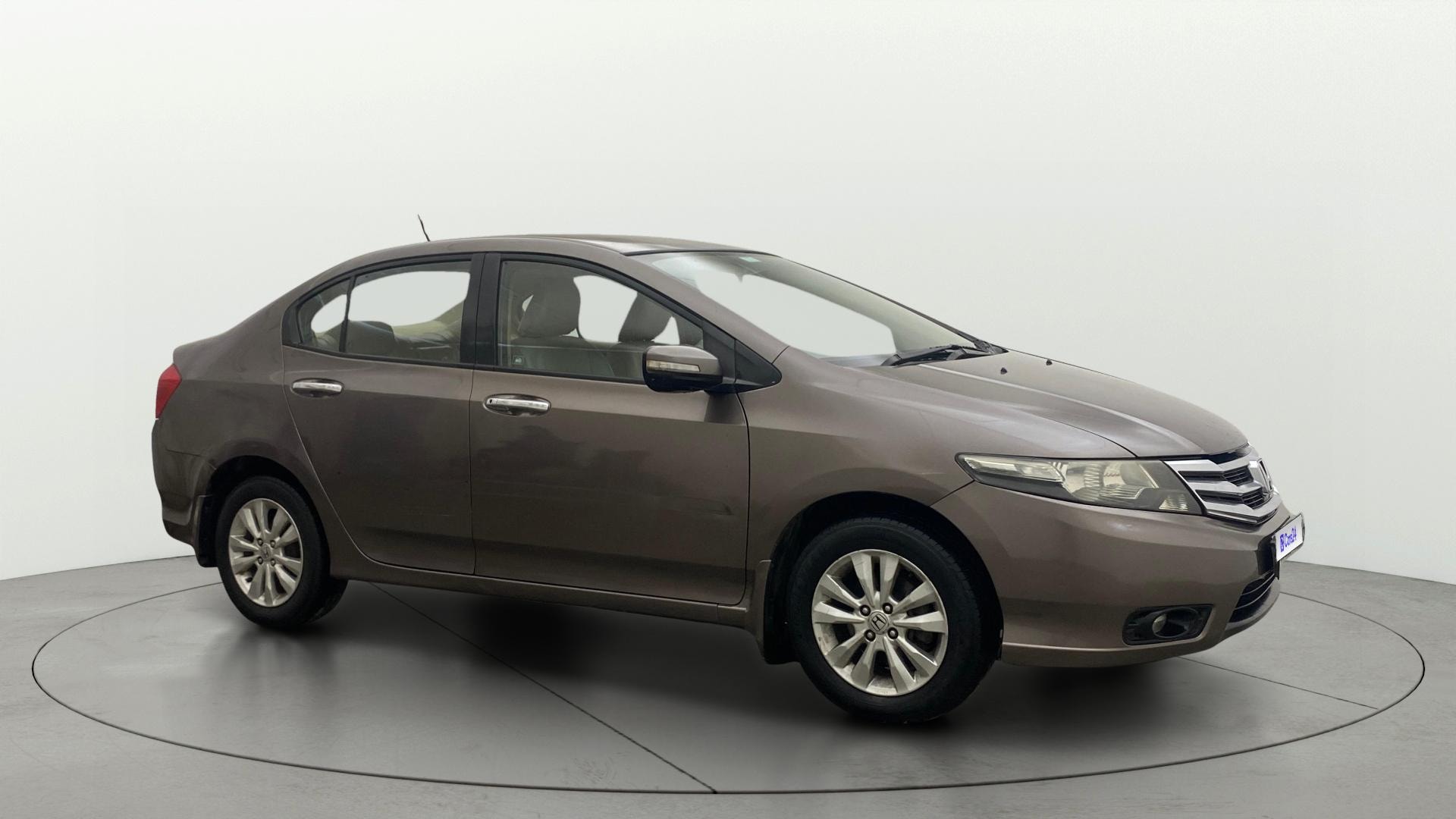 View 2013 Honda City ZX MT Diesel Anniversary Edition Image 37 Used 2013 Honda City ZX MT Diesel Anniversary Edition Image 37