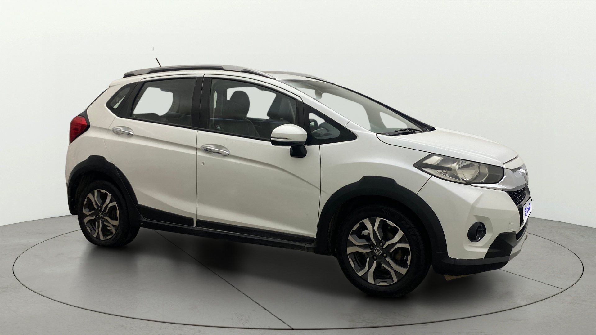 View 2019 Honda WR-V S MT Diesel Edge Edition Image 36 Used 2019 Honda WR-V S MT Diesel Edge Edition Image 36