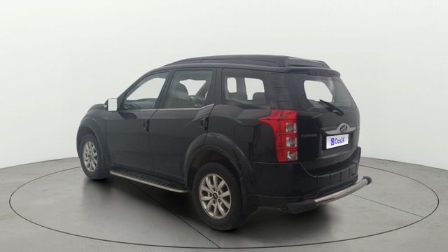 View Mahindra XUV500 Image 2 Used Mahindra XUV500 Image 2