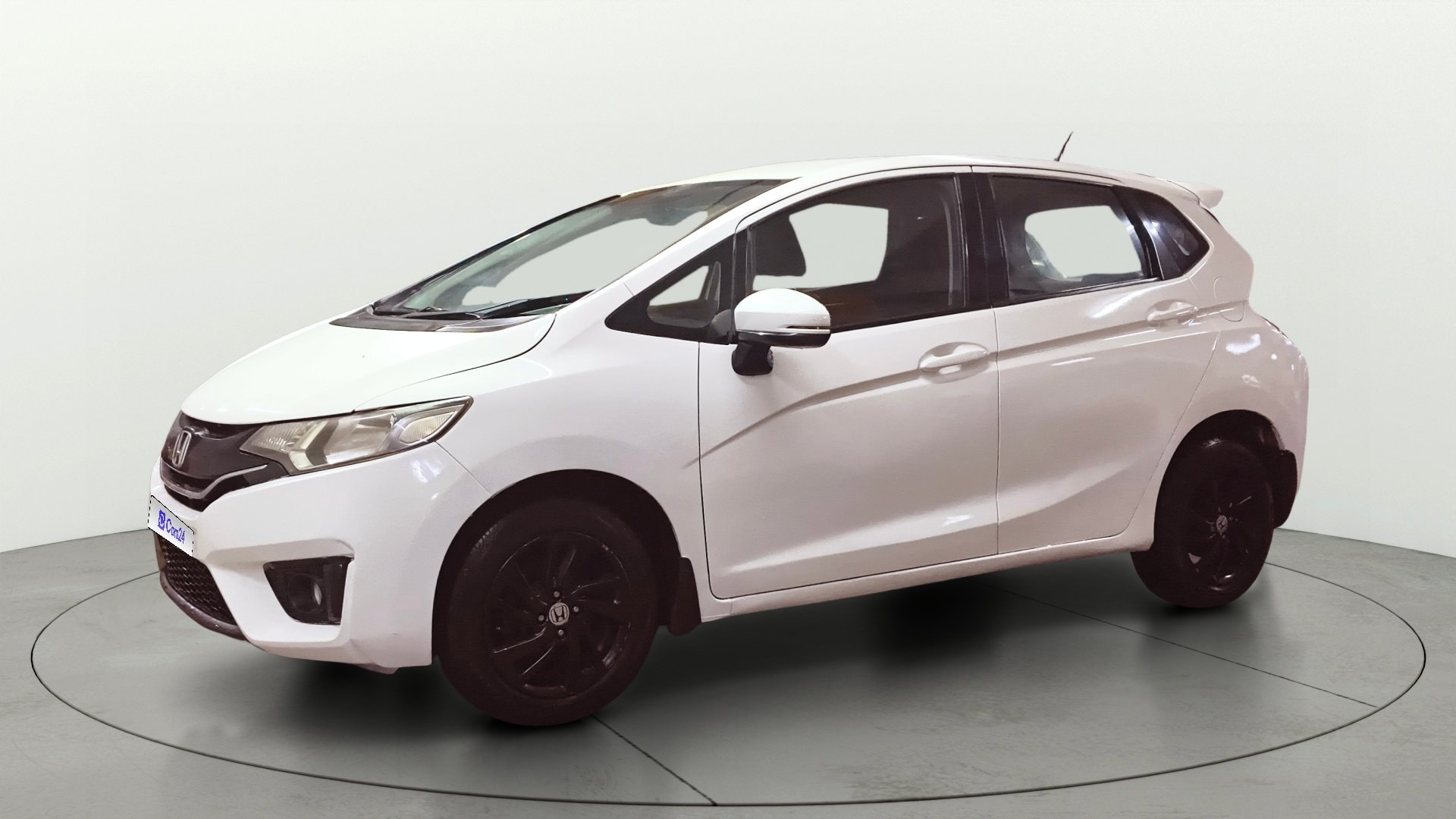 View 2016 Honda Jazz E MT Diesel Image 35 Used 2016 Honda Jazz E MT Diesel Image 35