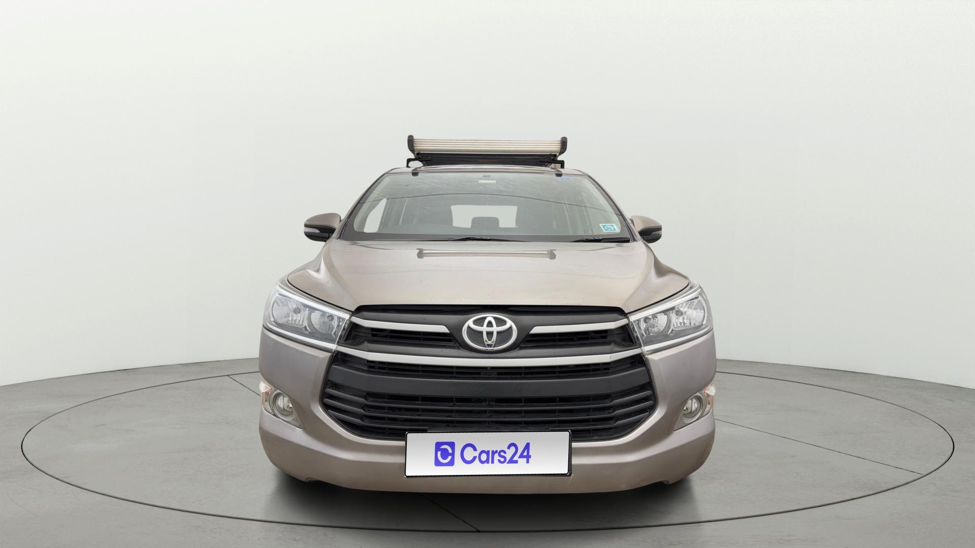 Used 2019 Toyota Innova Crysta Used 2019 Toyota Innova Crysta