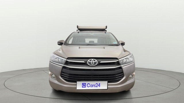 View Toyota Innova Crysta Image 1 Used Toyota Innova Crysta Image 1