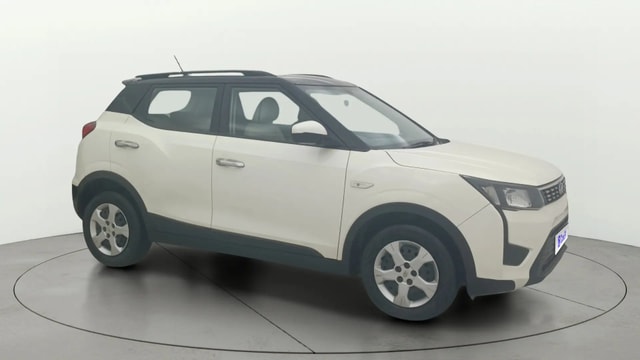 View Mahindra XUV300 Image 21 Used Mahindra XUV300 Image 21