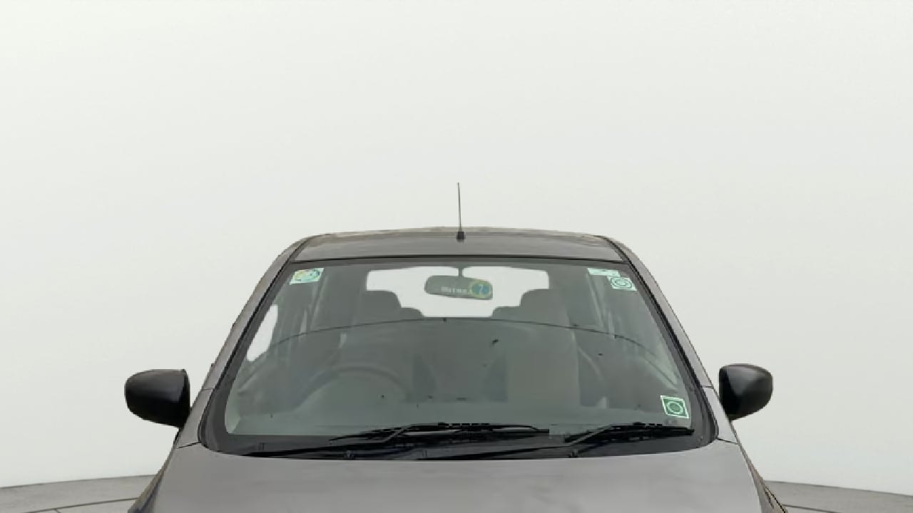 View 2015 Maruti Suzuki 1000 Base Variant Image 29 Used 2015 Maruti Suzuki 1000 Base Variant Image 29