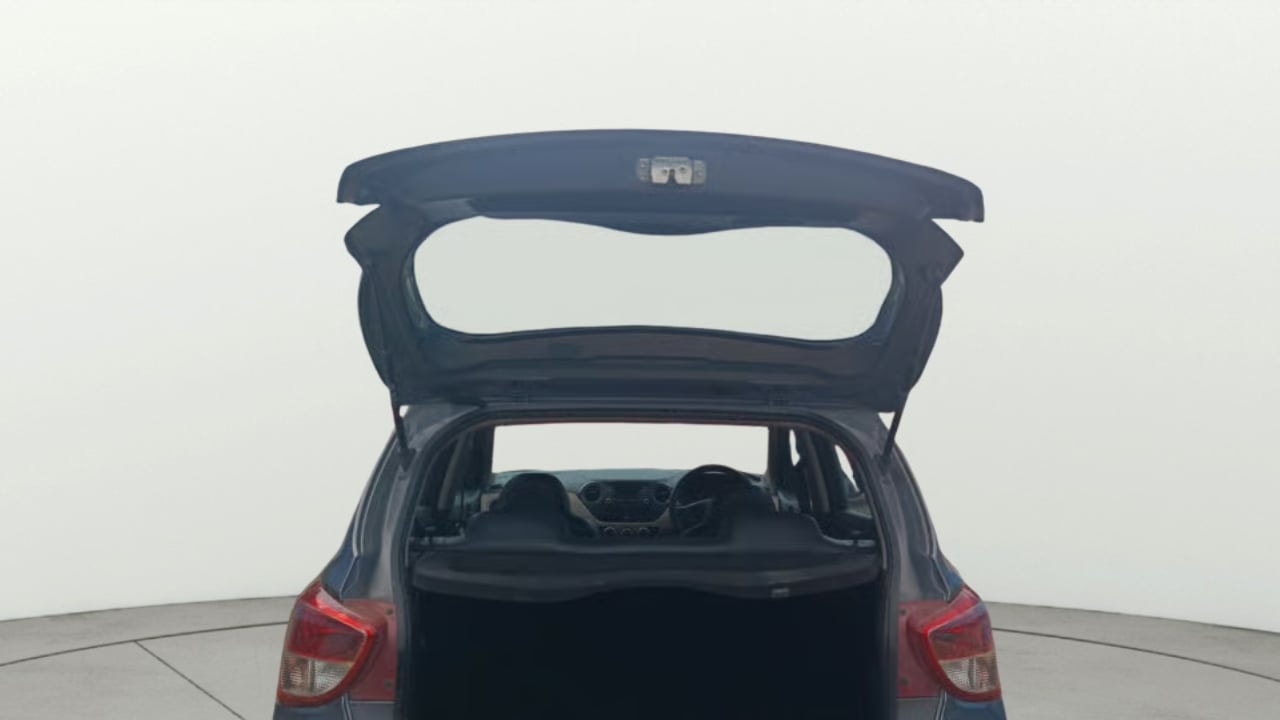 View 2015 Hyundai Grand i10 Magna 1.2 Kappa VTVT Image 16 Used 2015 Hyundai Grand i10 Magna 1.2 Kappa VTVT Image 16