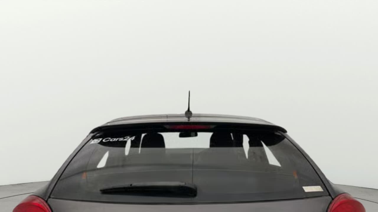 View 2018 Maruti Suzuki 1000 Base Variant Image 4 Used 2018 Maruti Suzuki 1000 Base Variant Image 4