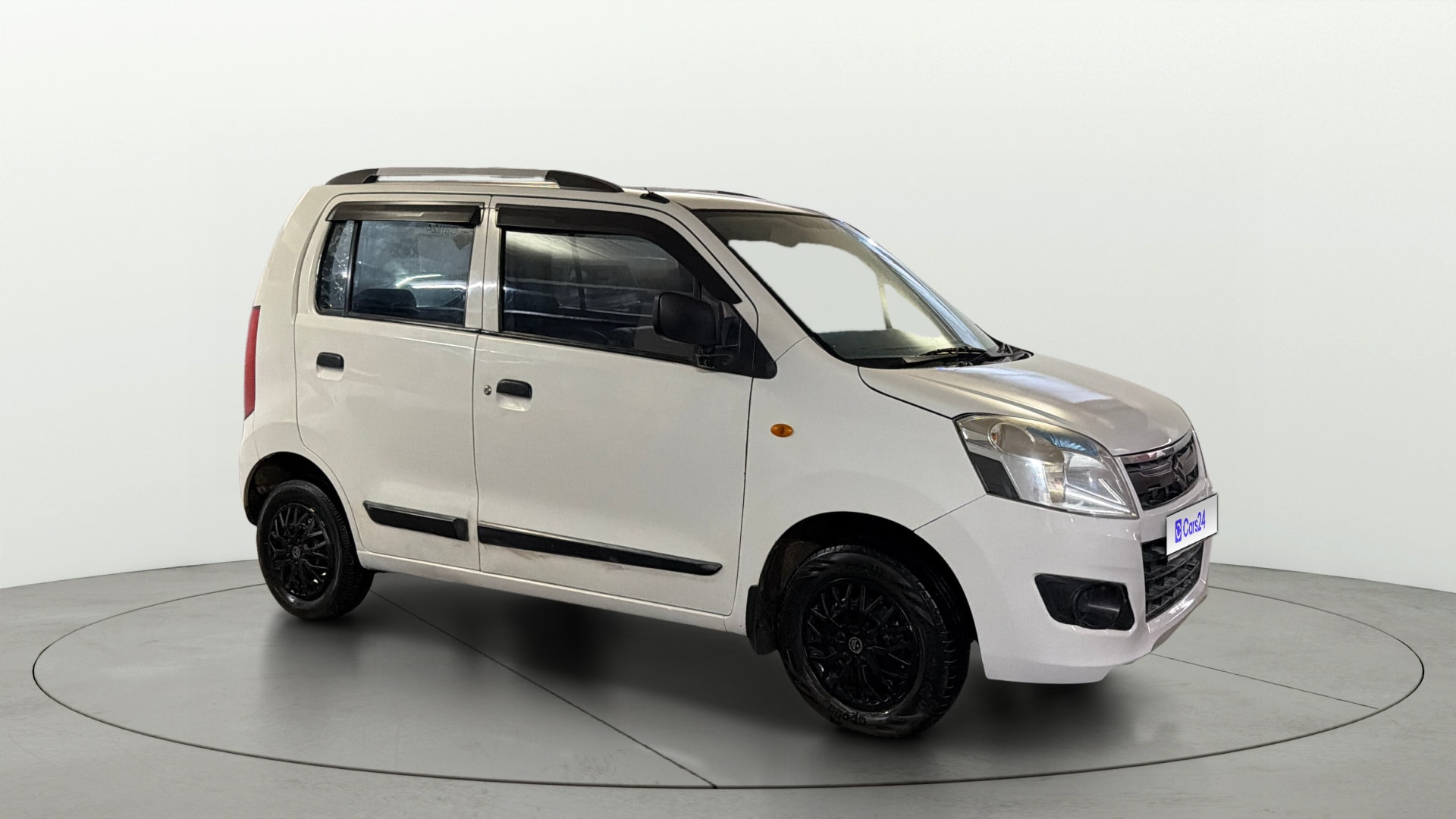Used 2017 Maruti Suzuki 1000 Used 2017 Maruti Suzuki 1000