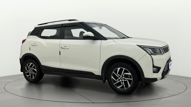 View Mahindra XUV300 Image 14 Used Mahindra XUV300 Image 14