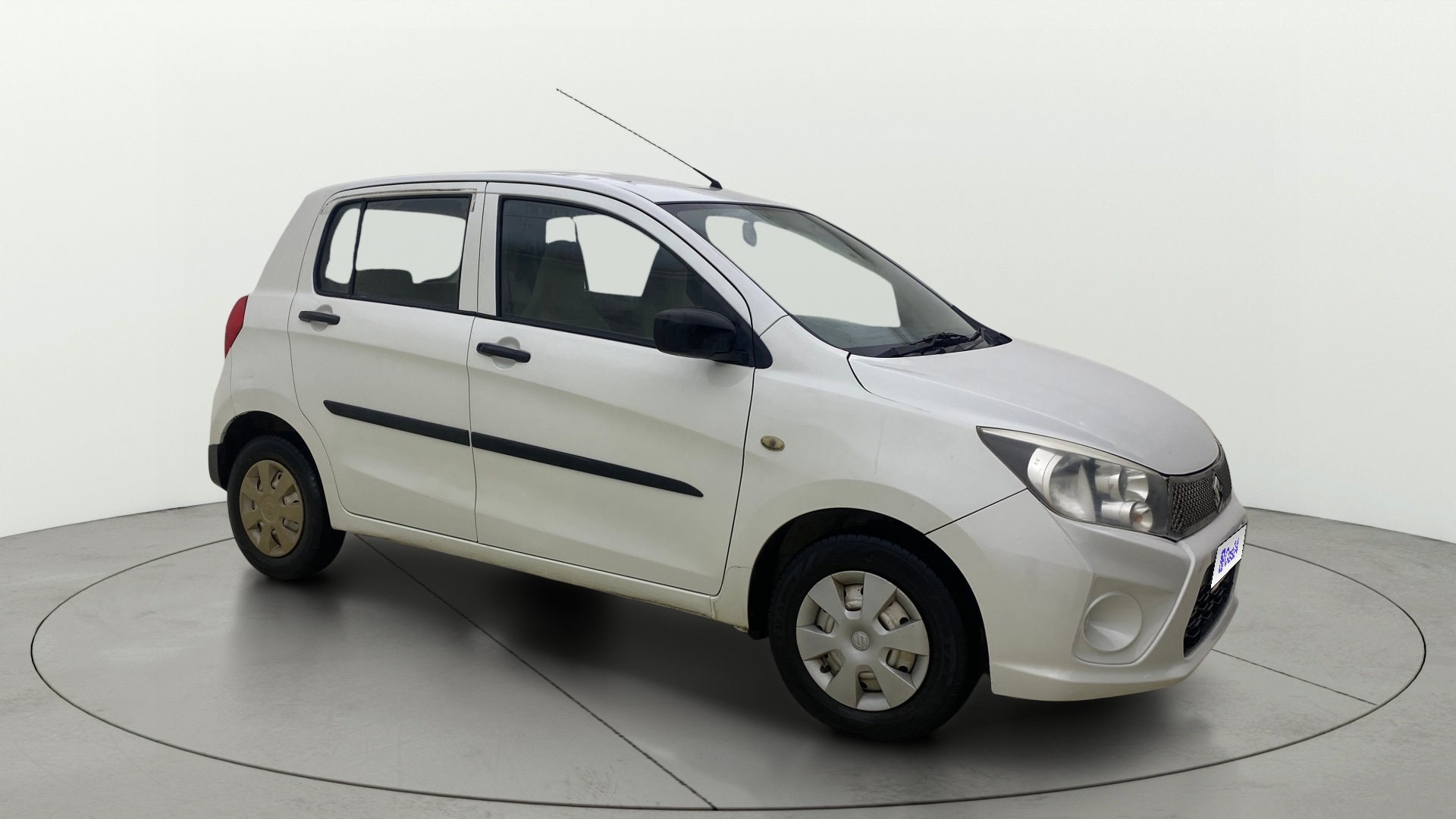 View 2019 Maruti Suzuki 1000 Base Variant Image 35 Used 2019 Maruti Suzuki 1000 Base Variant Image 35