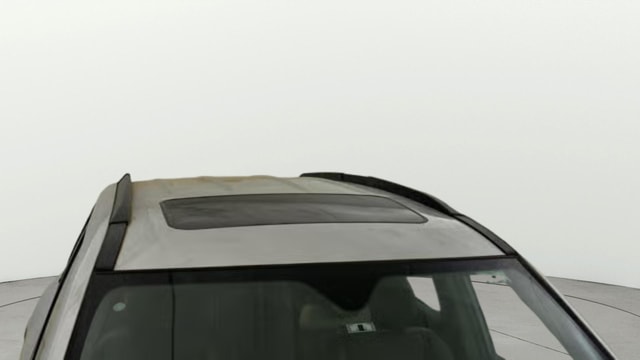 View Mahindra XUV500 Image 5 Used Mahindra XUV500 Image 5