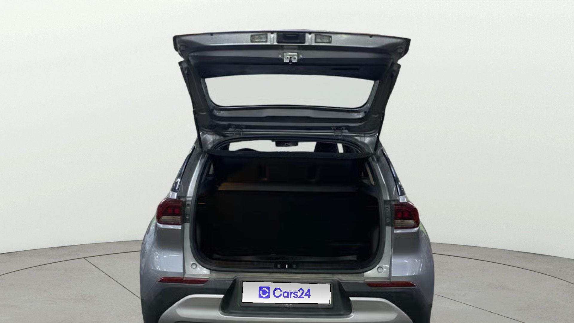 View 2022 Kia Sonet HTX Diesel Image 31 Used 2022 Kia Sonet HTX Diesel Image 31