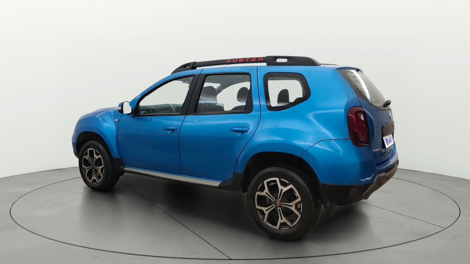 View 2020 Renault Duster 1.3L Turbo Petrol RXZ Image 2 Used 2020 Renault Duster 1.3L Turbo Petrol RXZ Image 2