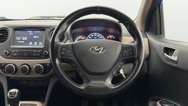 View Hyundai Grand i10 Image 20 Used Hyundai Grand i10 Image 20