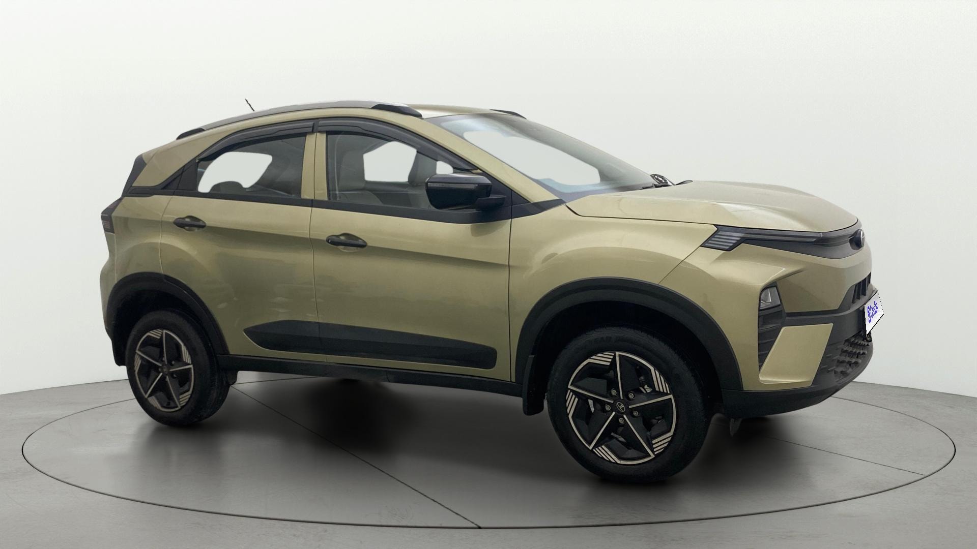 View 2025 Tata Nexon Revotron XE Image 37 Used 2025 Tata Nexon Revotron XE Image 37