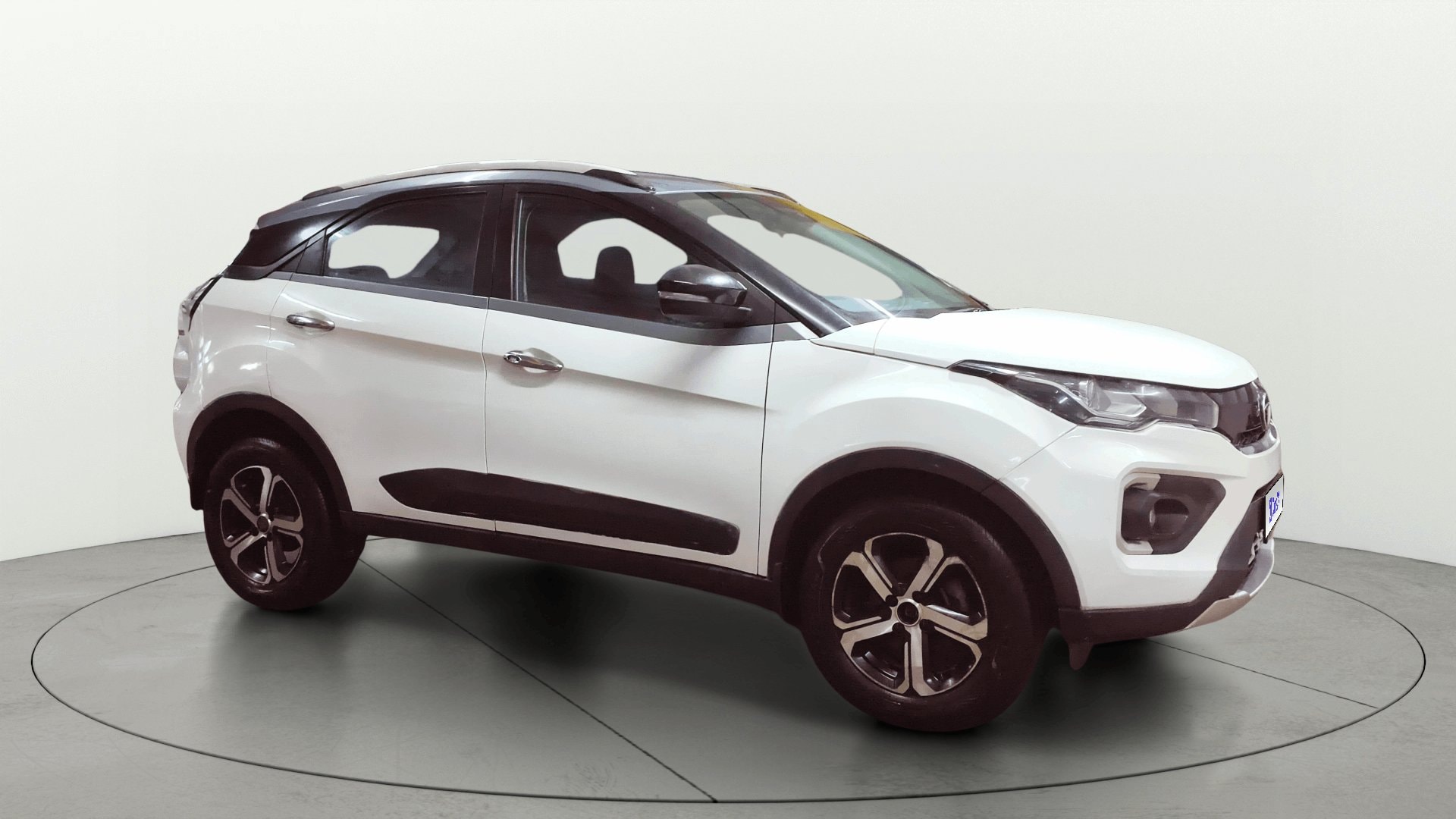 View 2021 Tata Nexon Revotron XE Image 14 Used 2021 Tata Nexon Revotron XE Image 14