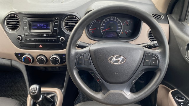View Hyundai Grand i10 Image 20 Used Hyundai Grand i10 Image 20