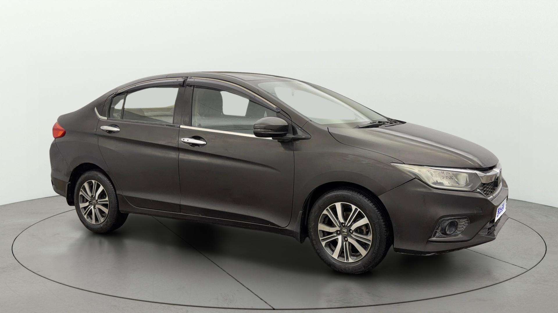 View 2017 Honda City ZX MT Diesel Anniversary Edition Image 38 Used 2017 Honda City ZX MT Diesel Anniversary Edition Image 38