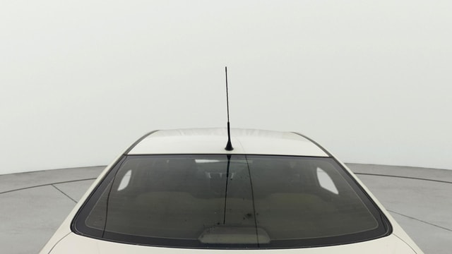 View Hyundai Fluidic Verna Image 3 Used Hyundai Fluidic Verna Image 3