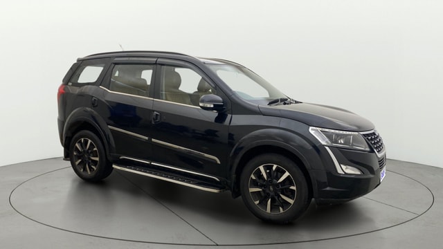 View Mahindra XUV500 Image 15 Used Mahindra XUV500 Image 15