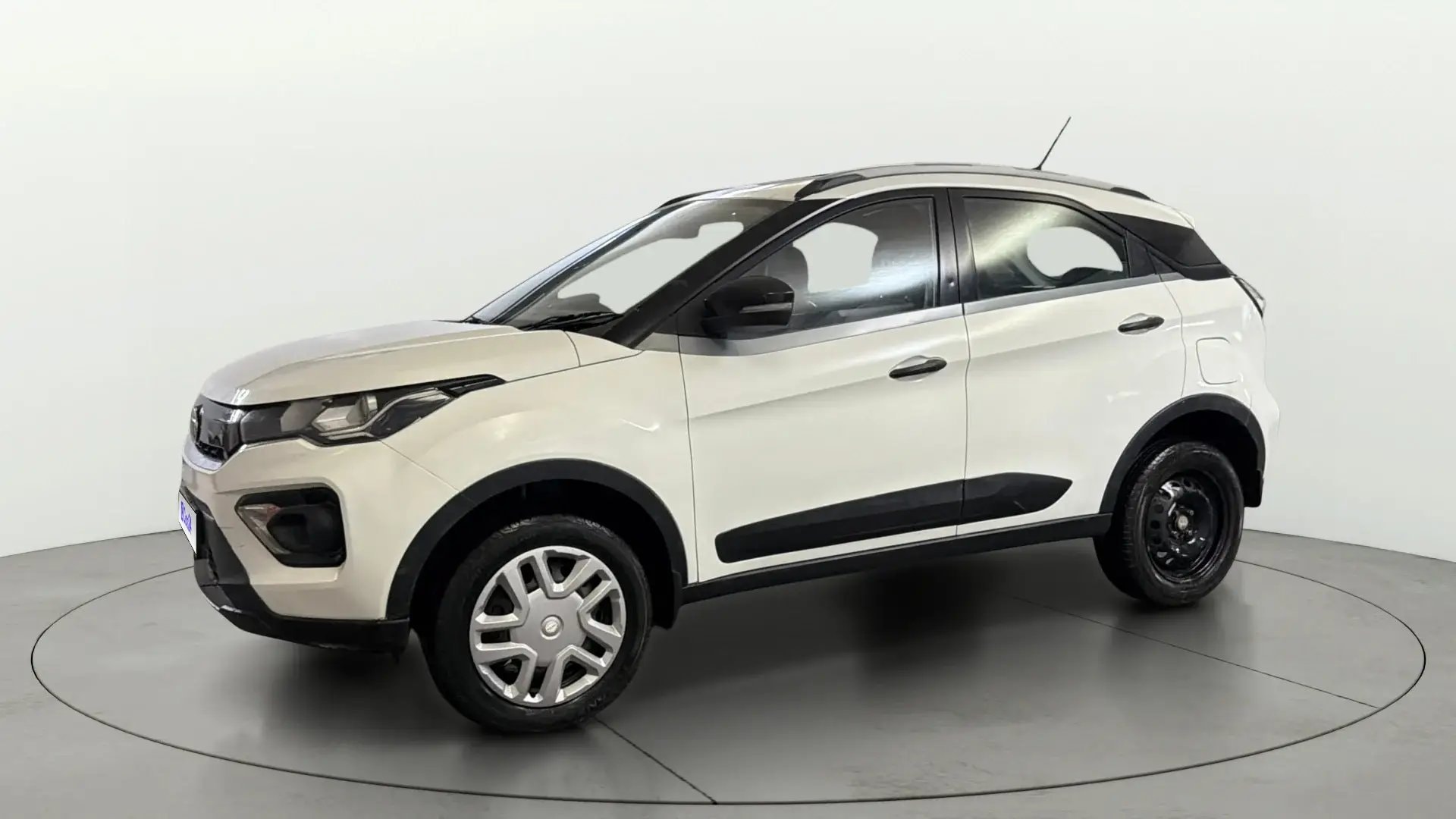 View 2020 Tata Nexon Revotron XM Image 34 Used 2020 Tata Nexon Revotron XM Image 34