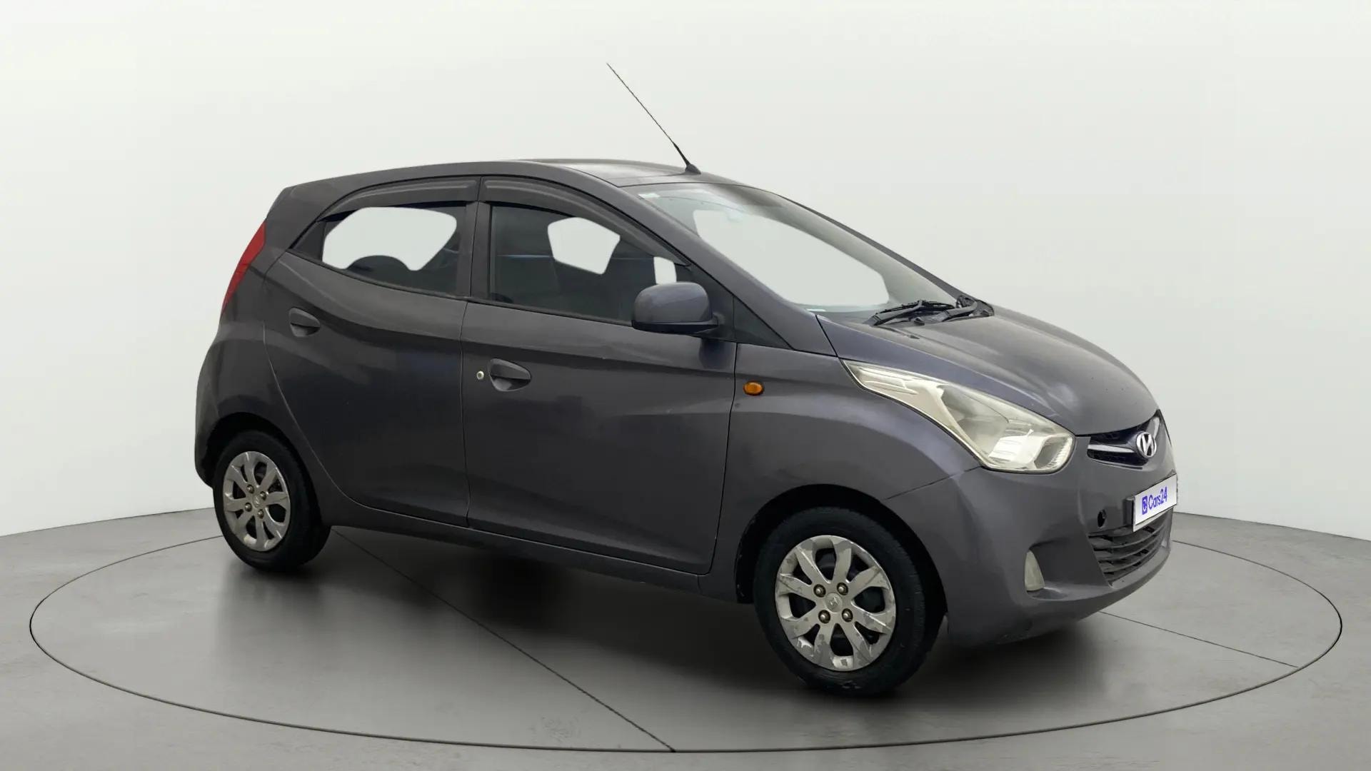 View 2015 Hyundai EON Sportz Image 21 Used 2015 Hyundai EON Sportz Image 21