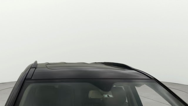 View Mahindra XUV500 Image 4 Used Mahindra XUV500 Image 4