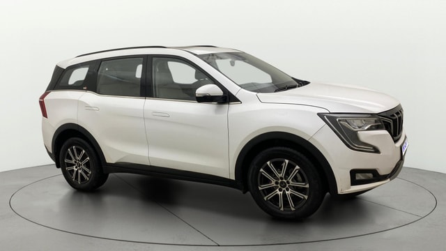 View Mahindra XUV700 Image 24 Used Mahindra XUV700 Image 24