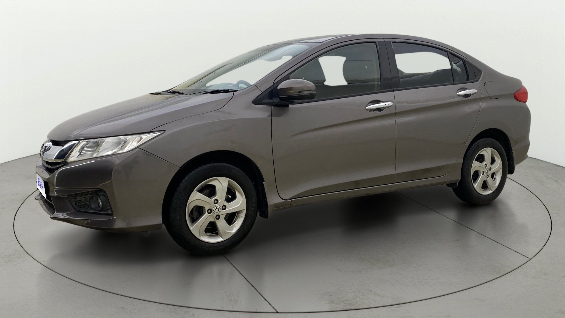 View 2015 Honda City ZX MT Diesel Anniversary Edition Image 22 Used 2015 Honda City ZX MT Diesel Anniversary Edition Image 22