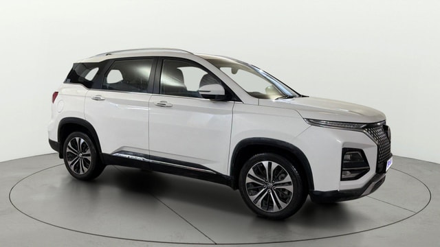 View MG Hector Plus Image 24 Used MG Hector Plus Image 24