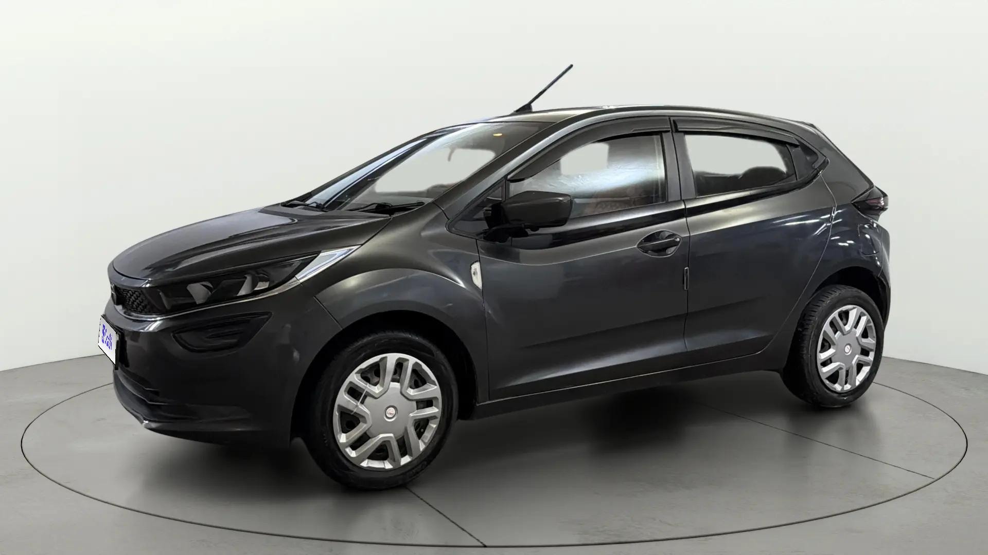 View 2022 Tata Altroz XM Plus Petrol Image 34 Used 2022 Tata Altroz XM Plus Petrol Image 34