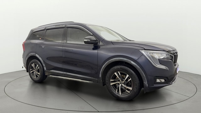 View Mahindra XUV700 Image 21 Used Mahindra XUV700 Image 21