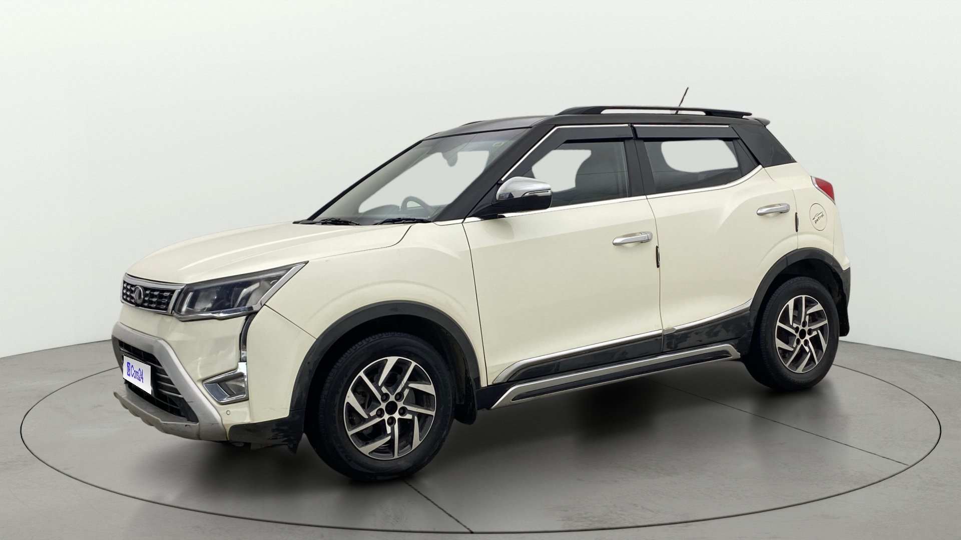 Used 2022 Mahindra XUV300 Used 2022 Mahindra XUV300