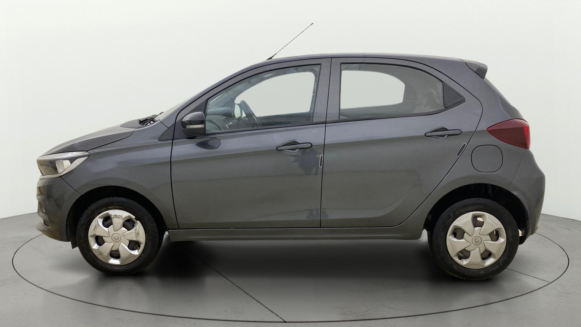 Used 2022 Tata Tiago Used 2022 Tata Tiago