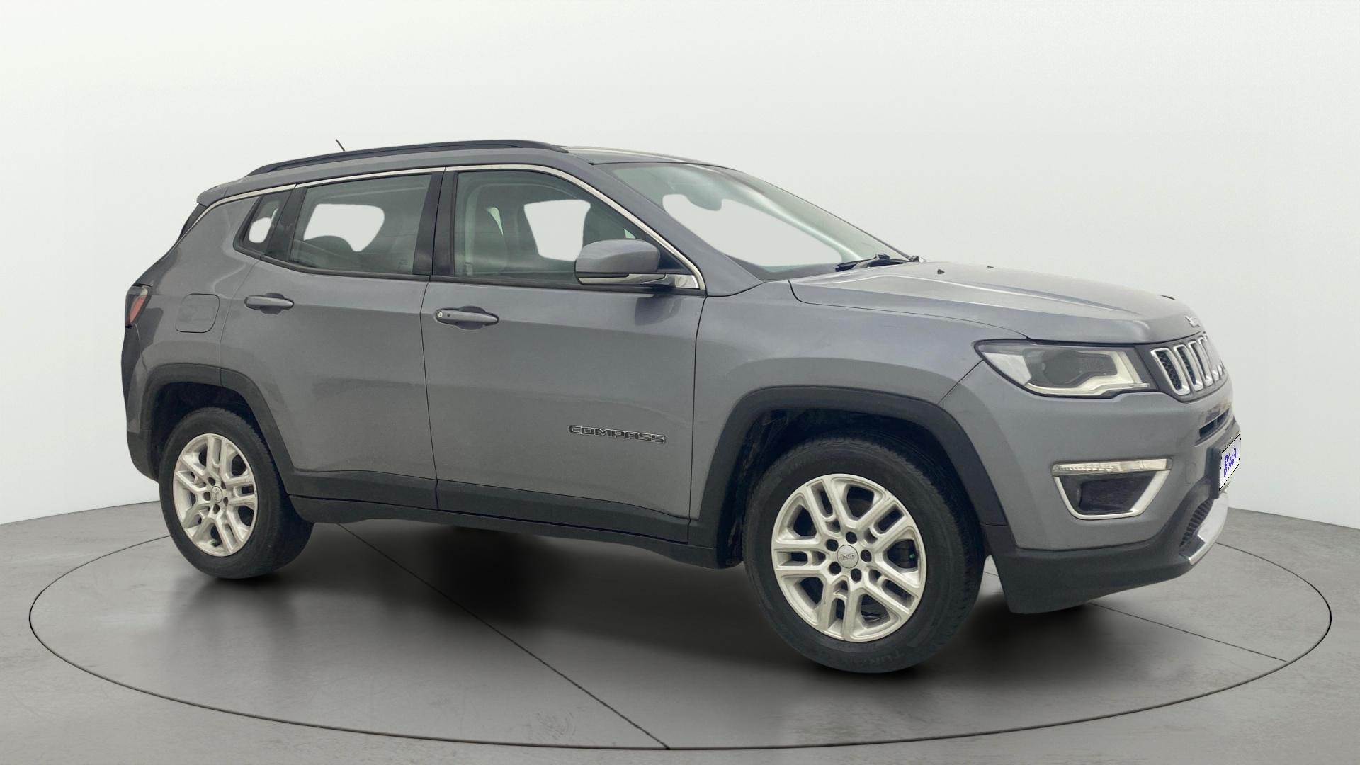 View 2019 Jeep Compass Limited 4X4 2.0 Diesel BS IV Image 37 Used 2019 Jeep Compass Limited 4X4 2.0 Diesel BS IV Image 37