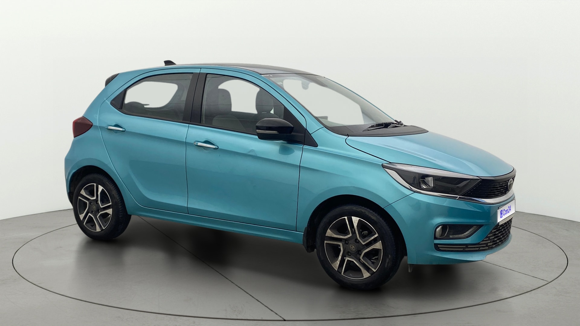 View 2025 Tata Tiago Revotorq XB Image 22 Used 2025 Tata Tiago Revotorq XB Image 22
