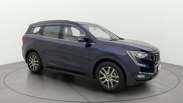 View Mahindra XUV700 Image 15 Used Mahindra XUV700 Image 15