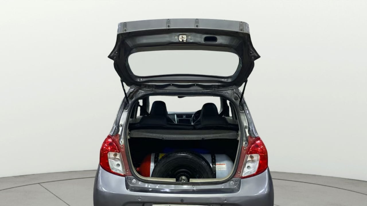 View 2021 Maruti Suzuki 1000 Base Variant Image 29 Used 2021 Maruti Suzuki 1000 Base Variant Image 29