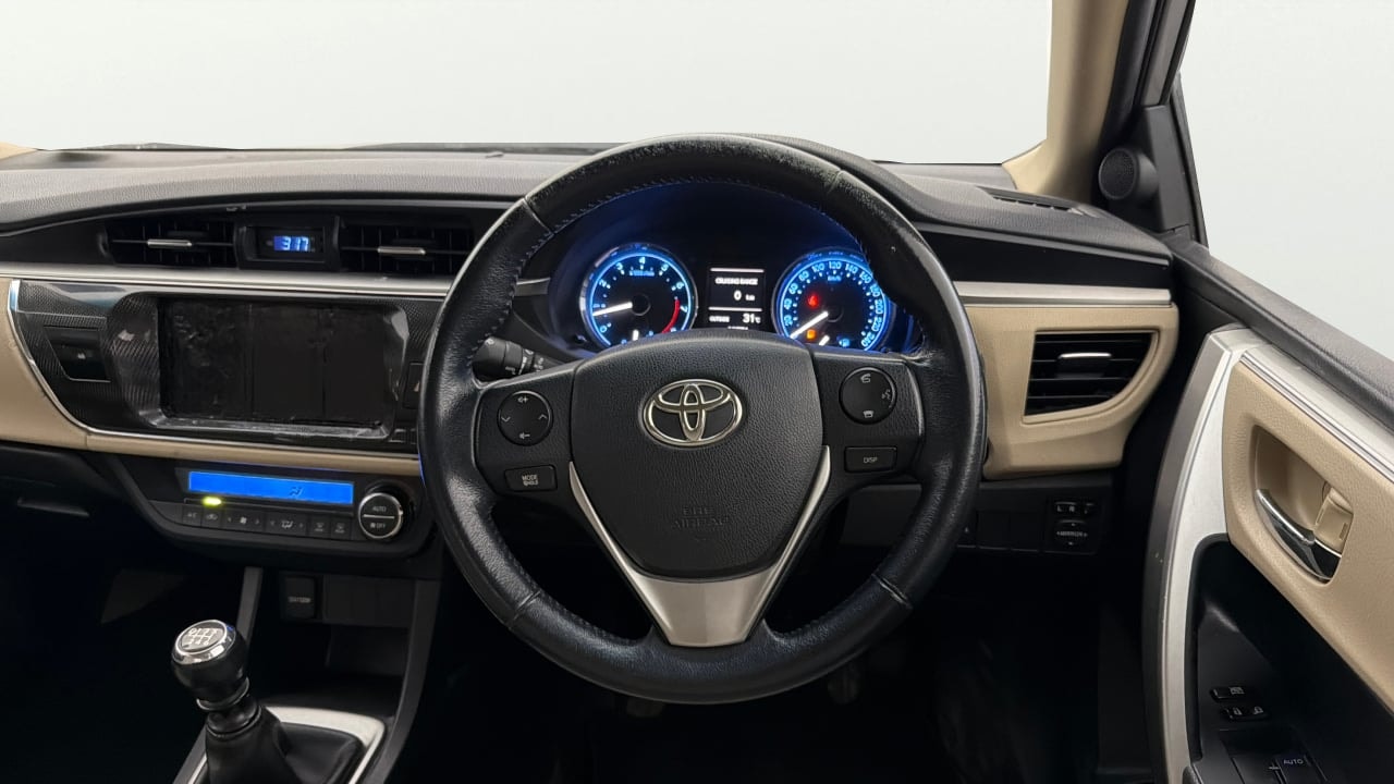 View 2014 Toyota Corolla Altis 1.8 GL Image 20 Used 2014 Toyota Corolla Altis 1.8 GL Image 20