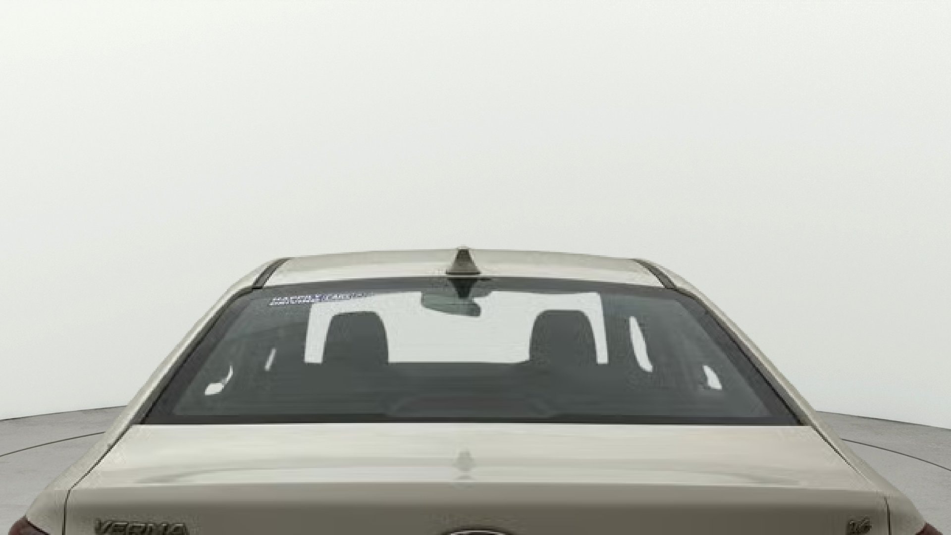 View 2019 Hyundai Verna 1.6 VTVT SX (O) Image 5 Used 2019 Hyundai Verna 1.6 VTVT SX (O) Image 5