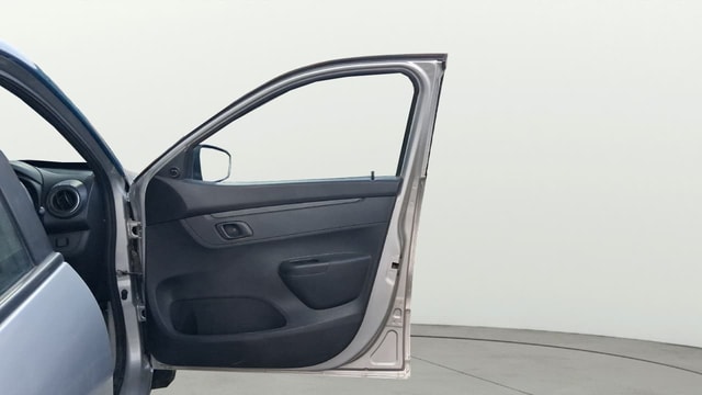 View Renault Kwid Image 44 Used Renault Kwid Image 44