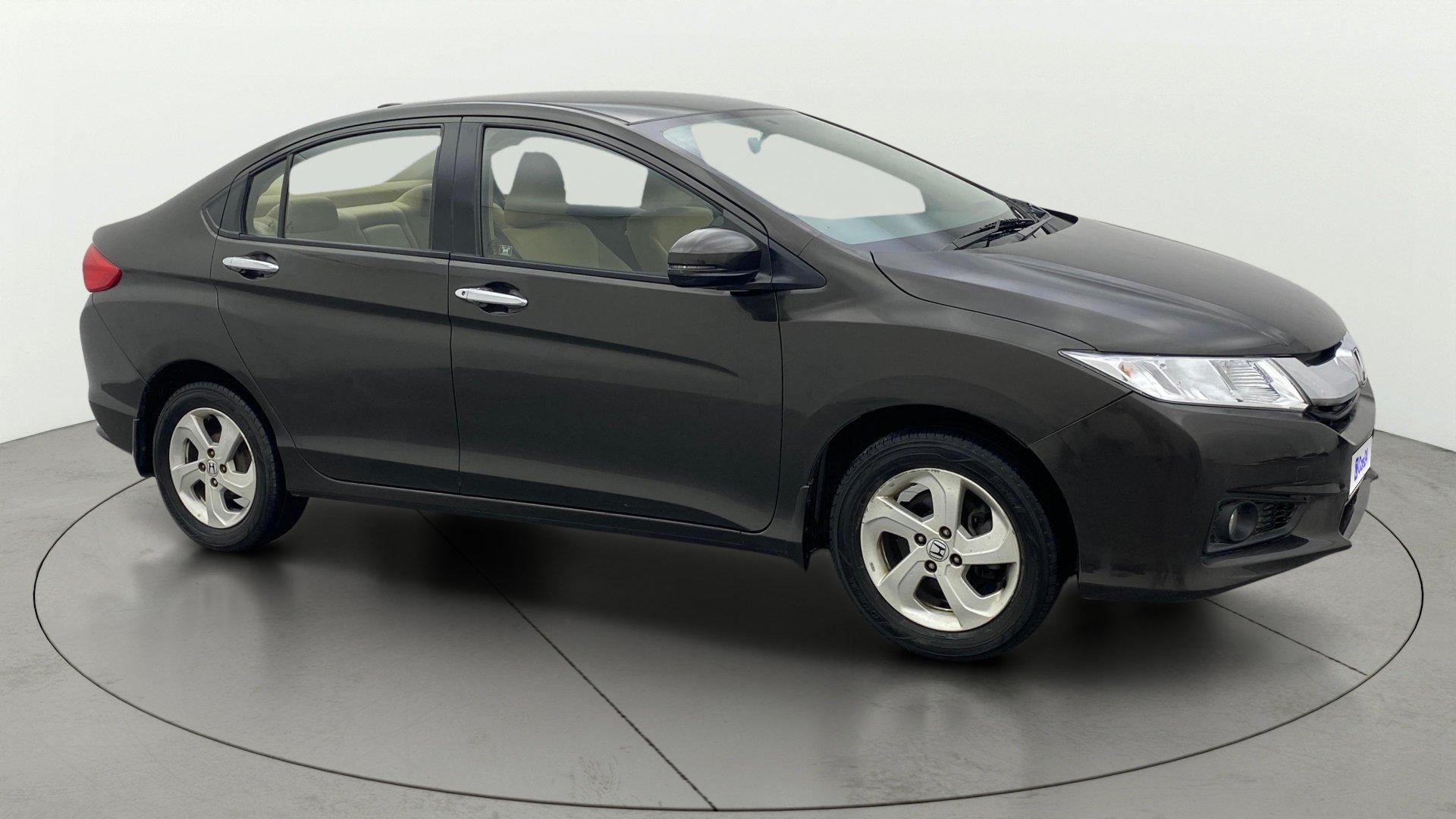 View 2015 Honda City ZX MT Diesel Anniversary Edition Image 37 Used 2015 Honda City ZX MT Diesel Anniversary Edition Image 37