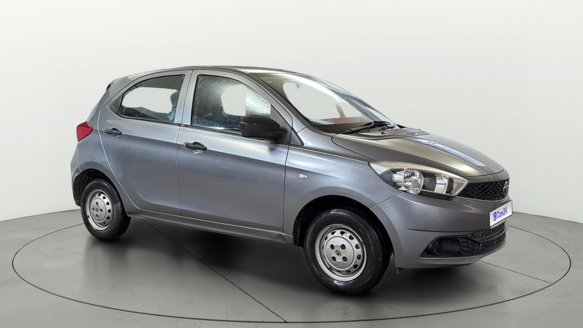 View 2018 Tata Tiago Revotorq XB Image 21 Used 2018 Tata Tiago Revotorq XB Image 21
