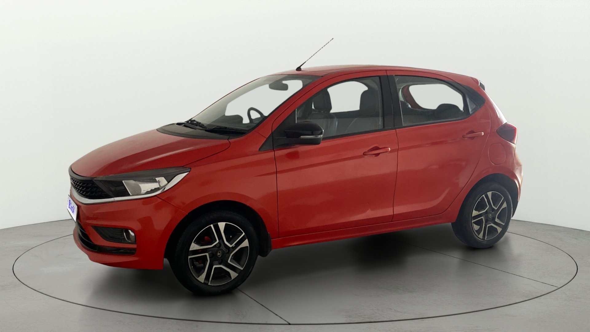 View 2020 Tata Tiago Revotorq XB Image 36 Used 2020 Tata Tiago Revotorq XB Image 36