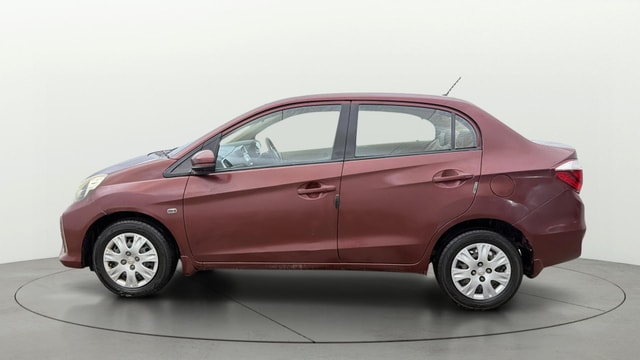 View Honda Amaze Image 5 Used Honda Amaze Image 5