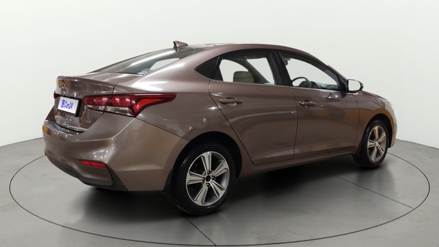 View Hyundai Verna Image 43 Used Hyundai Verna Image 43