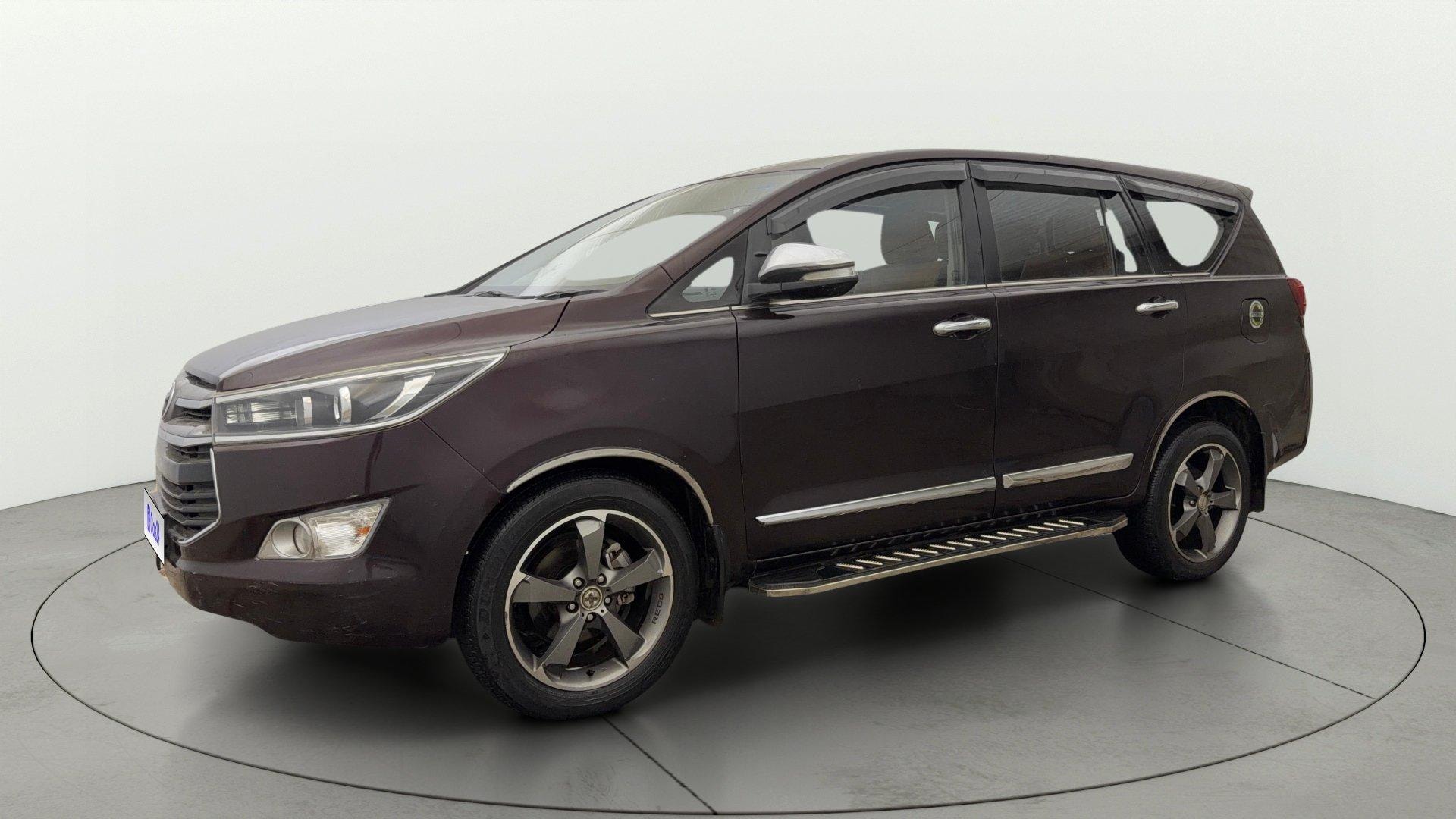 View 2016 Toyota Innova Crysta 2.7 ZX AT 7-Seater BS IV Image 23 Used 2016 Toyota Innova Crysta 2.7 ZX AT 7-Seater BS IV Image 23