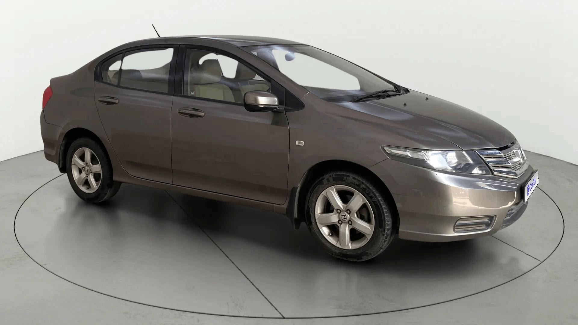 View 2013 Honda City ZX MT Diesel Anniversary Edition Image 21 Used 2013 Honda City ZX MT Diesel Anniversary Edition Image 21