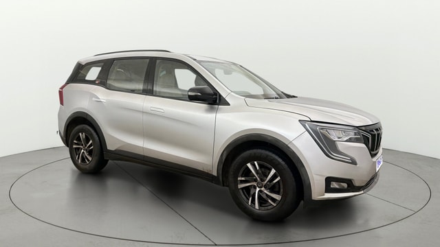 View Mahindra XUV700 Image 37 Used Mahindra XUV700 Image 37